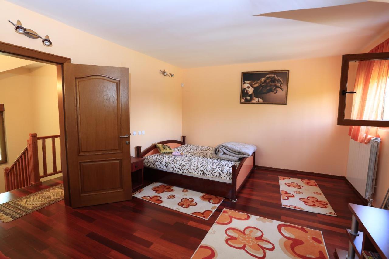 Amigosranch Villa Kruševac Eksteriør bilde