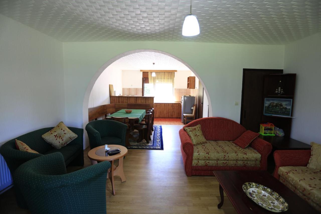 Amigosranch Villa Kruševac Eksteriør bilde